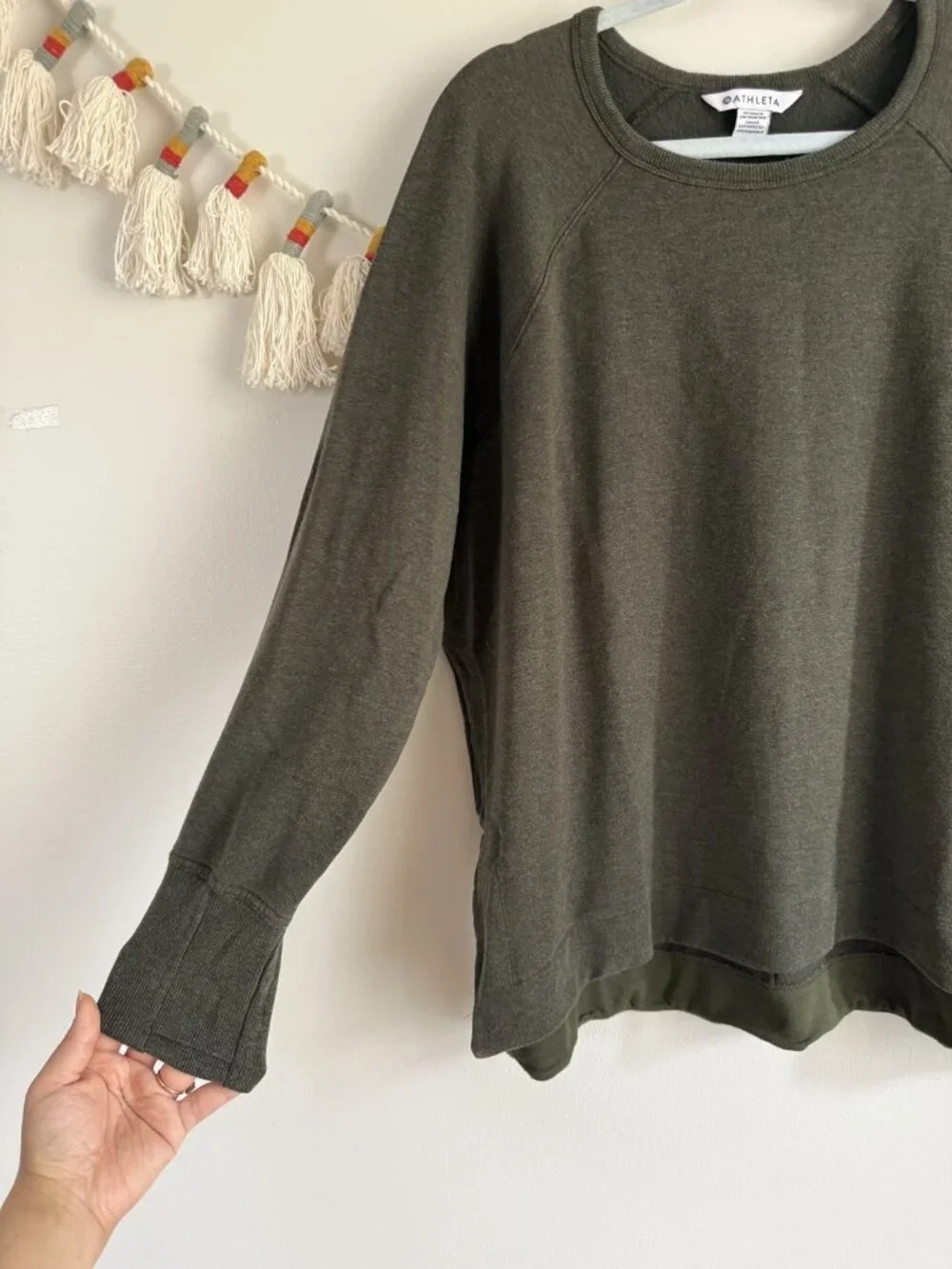 Athleta Coaster Luxe Recover Sweatshirt Fleece Long Sleeve Elm Green Lounge XL - Picture 5 of 10